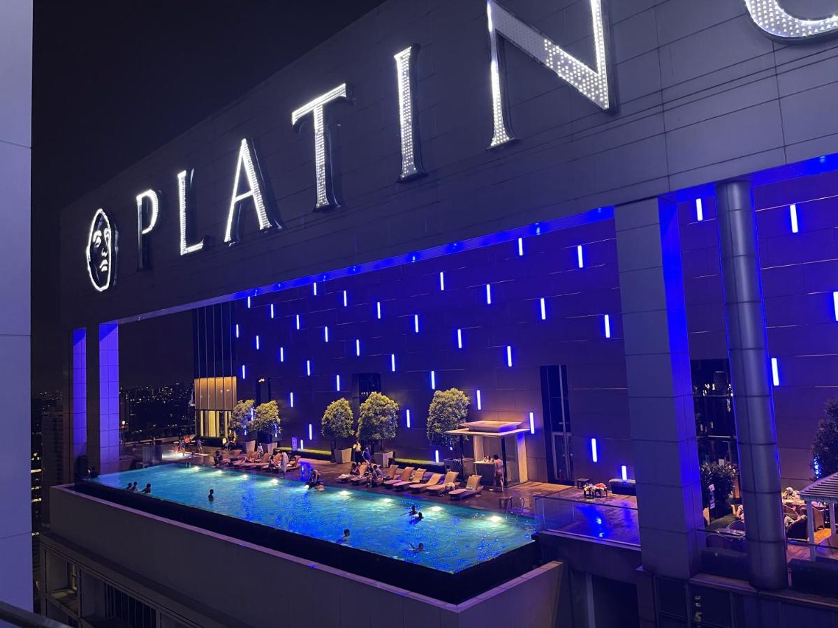 The Platinum Klcc By Castle Appartamento Kuala Lumpur Esterno foto
