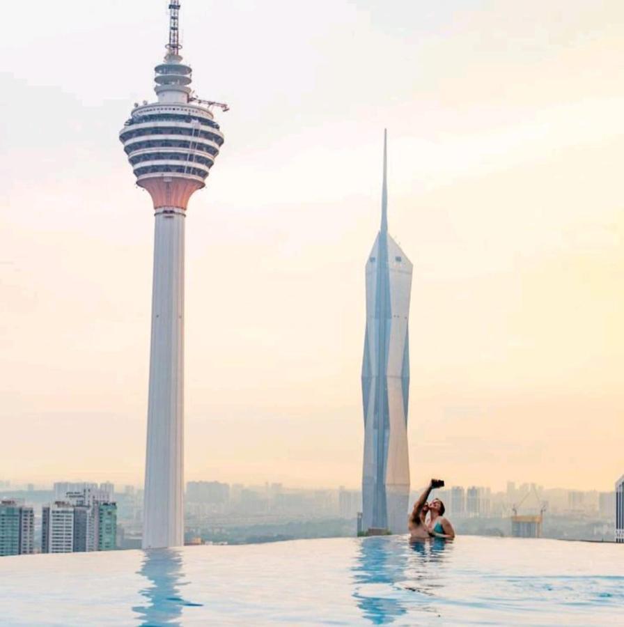 The Platinum Klcc By Castle Appartamento Kuala Lumpur Esterno foto